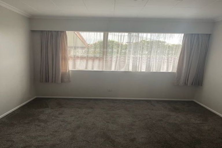 Photo of property in 2/30 Whitley Avenue, Ebdentown, Upper Hutt, 5018