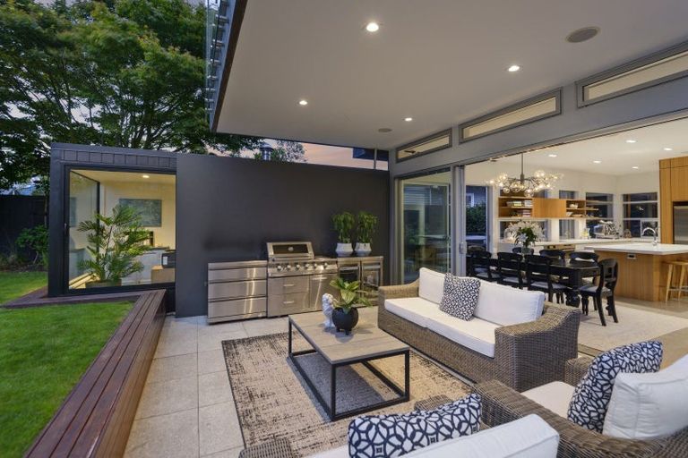 Photo of property in 53 Hawthorne Street, Strowan, Christchurch, 8052