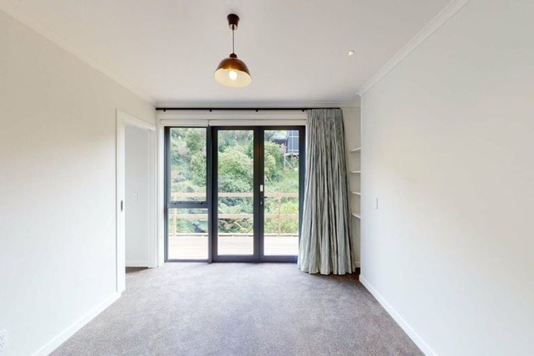 Photo of property in 13 Jacobsen Lane, Ngaio, Wellington, 6035