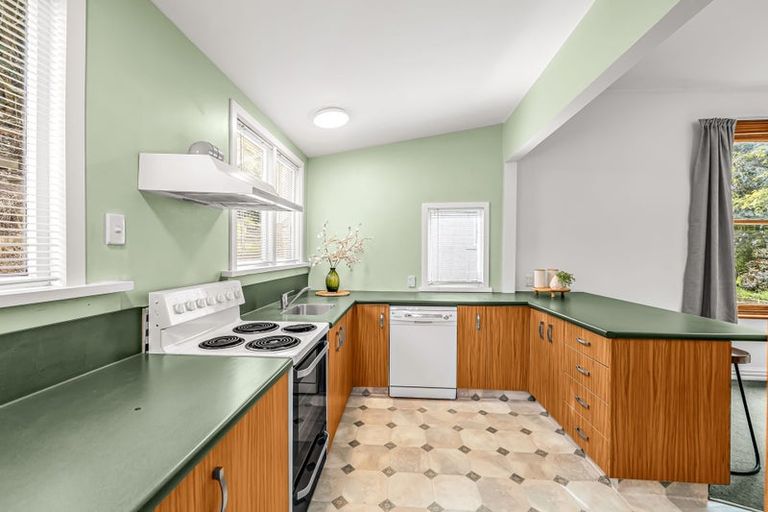 Photo of property in 22 Thomson Street, Lookout Point, Dunedin, 9011