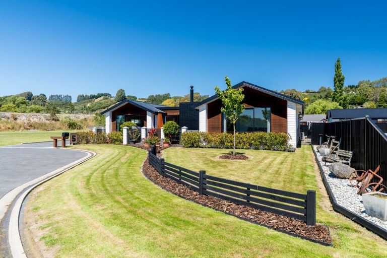 Photo of property in 5 Anscombe Close, Mosgiel, 9024