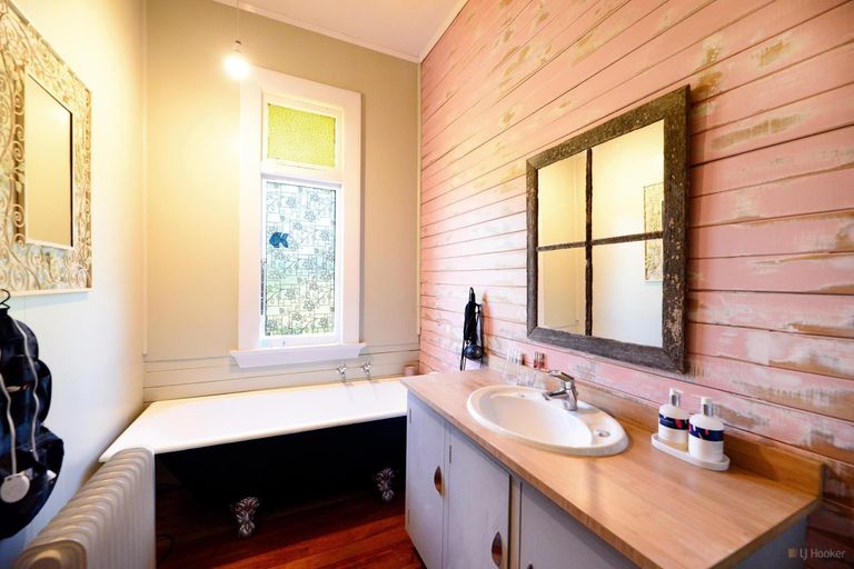 Photo of property in 617 Waihaorunga Back Road, Elephant Hill, Waimate, 7977