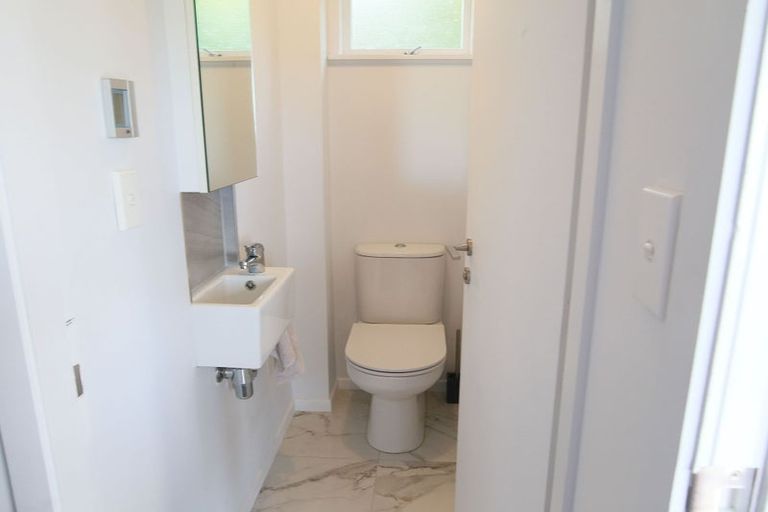 Photo of property in 29 The Track, Plimmerton, Porirua, 5026