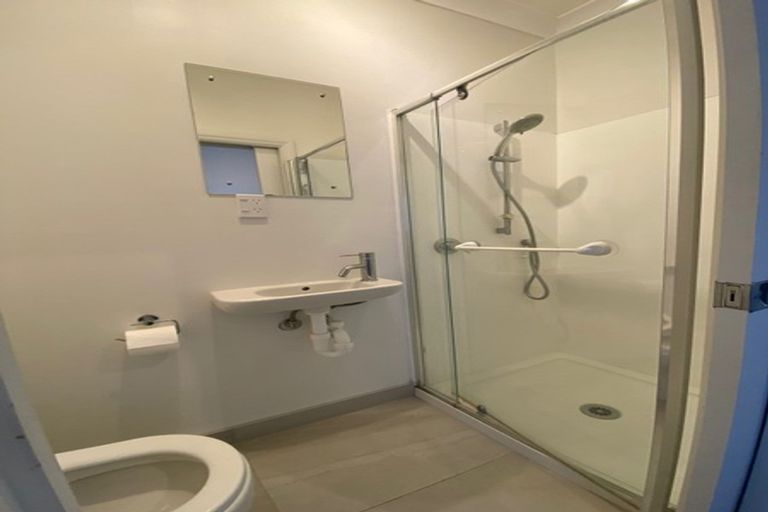 Photo of property in 20 Scarborough Terrace, Mount Victoria, Wellington, 6011