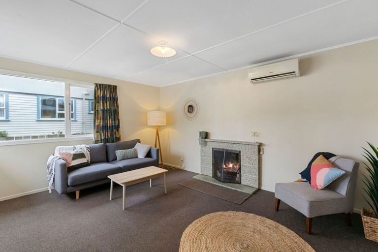 Photo of property in 139 Rawhiti Road, Pukerua Bay, 5026