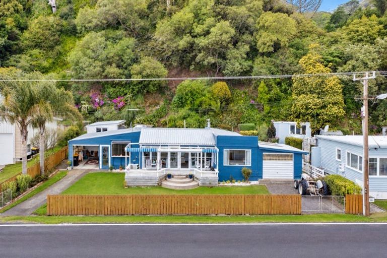Photo of property in 866 Thames Coast Sh25 Road, Te Mata, Thames, 3575