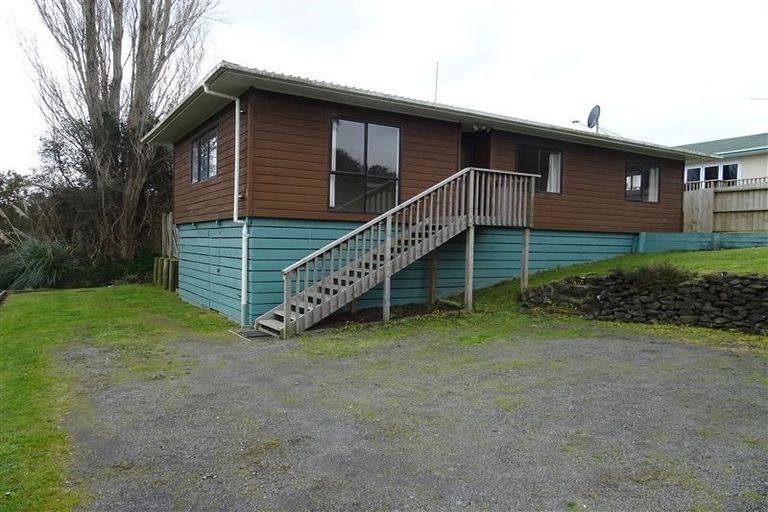 Photo of property in 32b Te Arawa Place, Welcome Bay, Tauranga, 3112