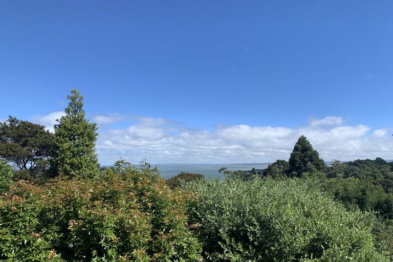 Photo of property in 3 Tinopai Road, Titirangi, Auckland, 0604