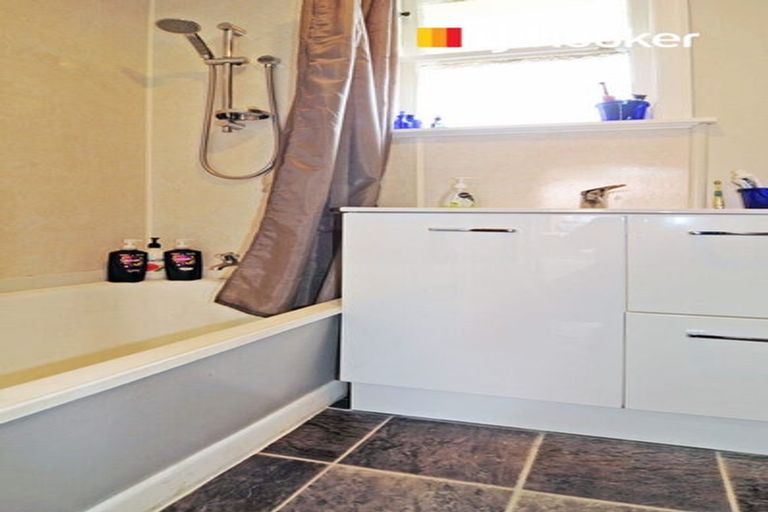 Photo of property in 21 Wray Street, Brockville, Dunedin, 9011