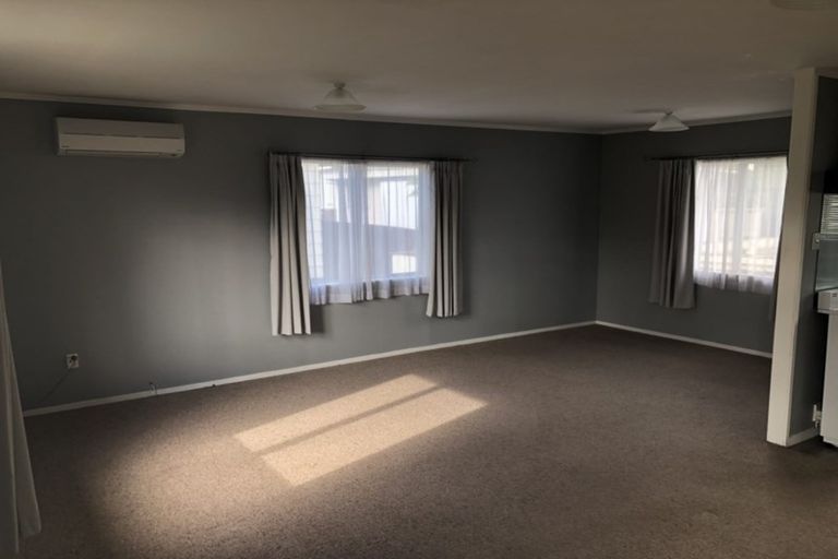 Photo of property in 86a Kahikatea Drive, Melville, Hamilton, 3206