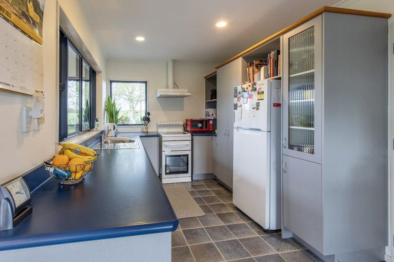 Photo of property in 425 Te Kura Road, Otane, 4277