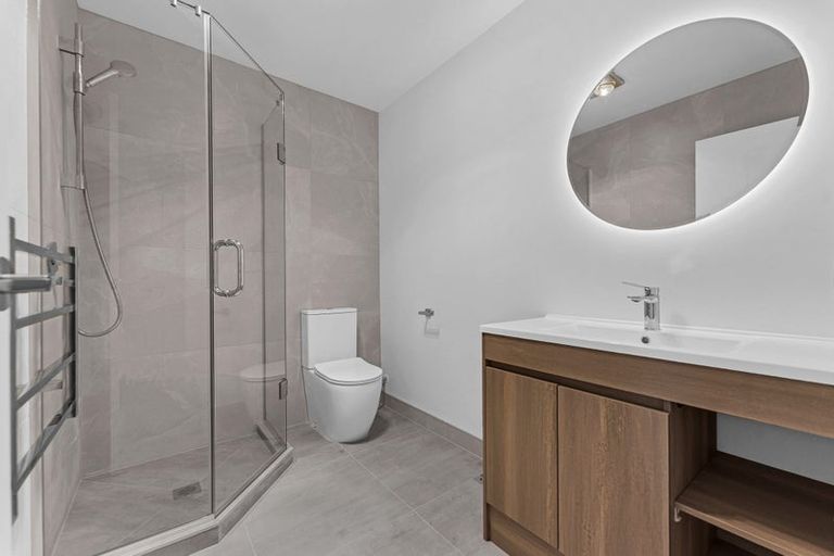 Photo of property in 26d Cape Road, Mangere, Auckland, 2022