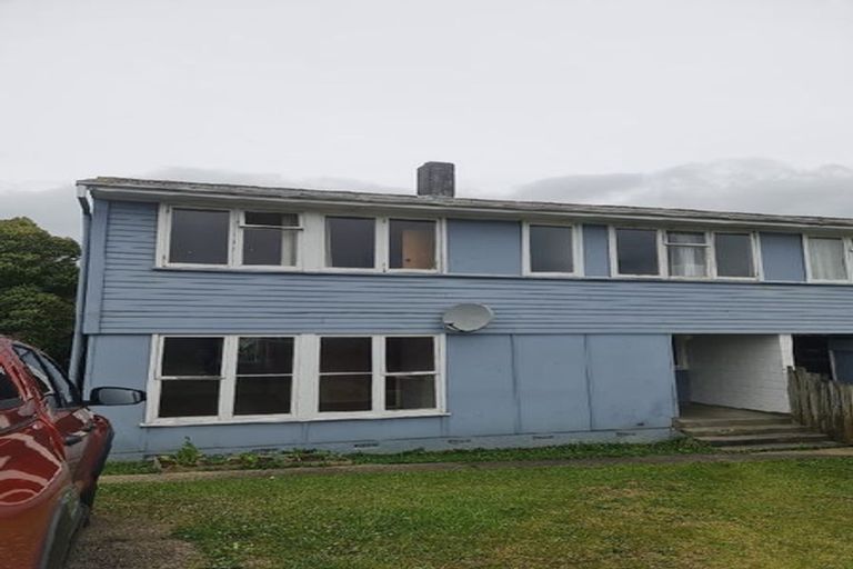 Photo of property in 38-40 Westmeath Street, Waitangirua, Porirua, 5024