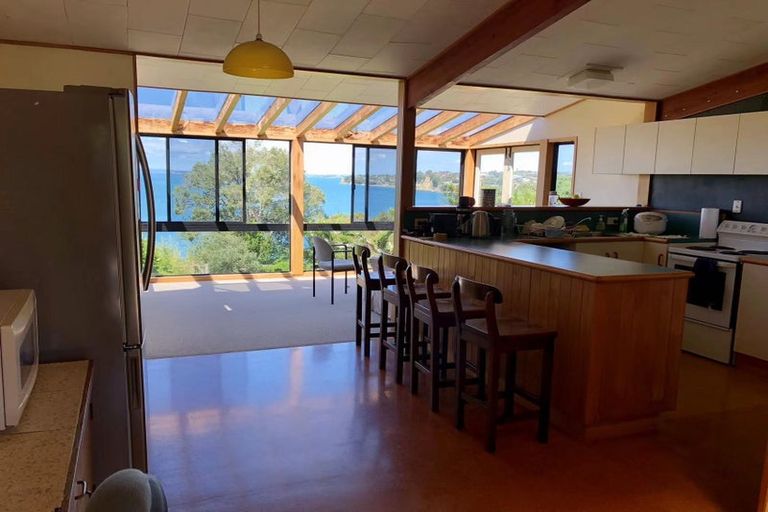 Photo of property in 13 Churchill Road, Murrays Bay, Auckland, 0630