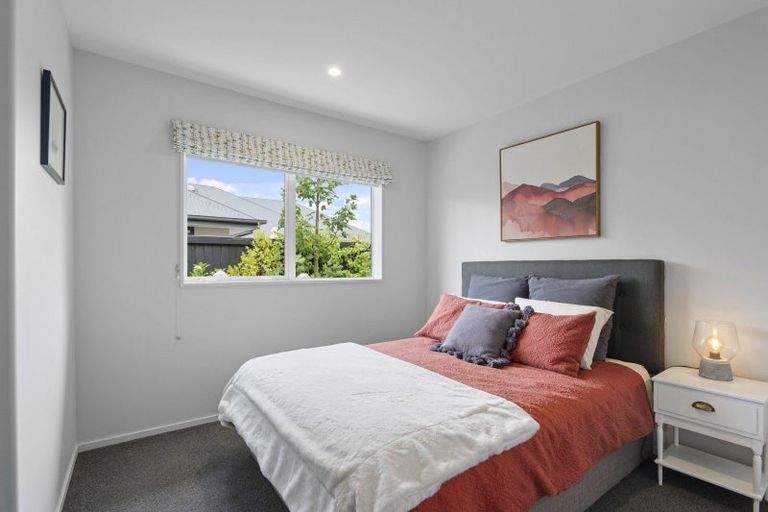 Photo of property in 1 Blade Mews, Prebbleton, 7604