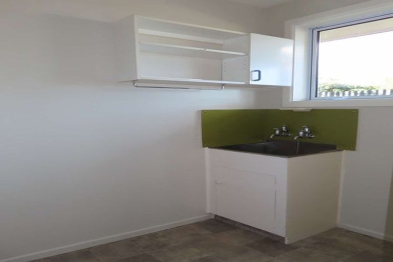 Photo of property in 35 Woodgrove Avenue, North New Brighton, Christchurch, 8083