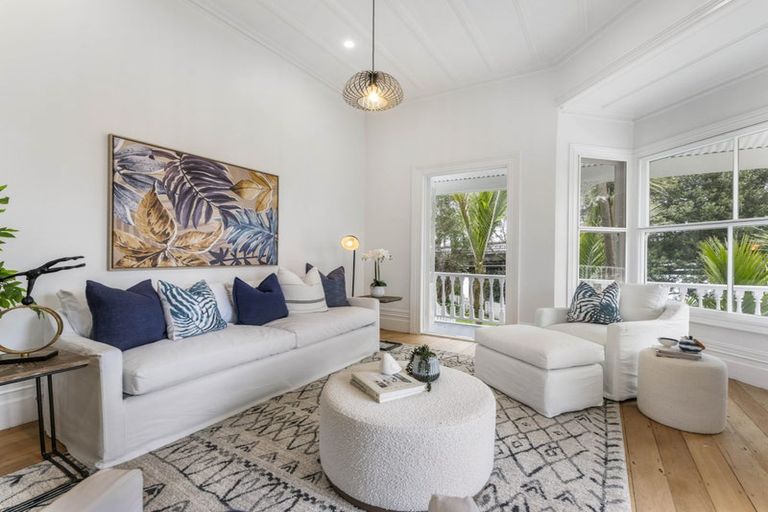 Photo of property in 25 Princes Street, Northcote Point, Auckland, 0627