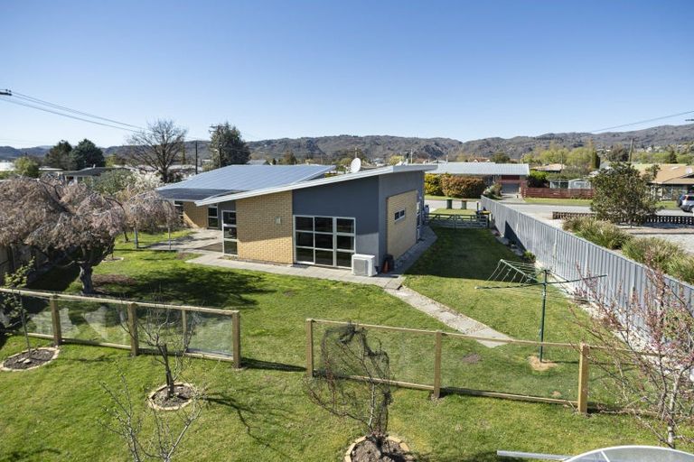 Photo of property in 35 Eureka Street, Alexandra, 9320