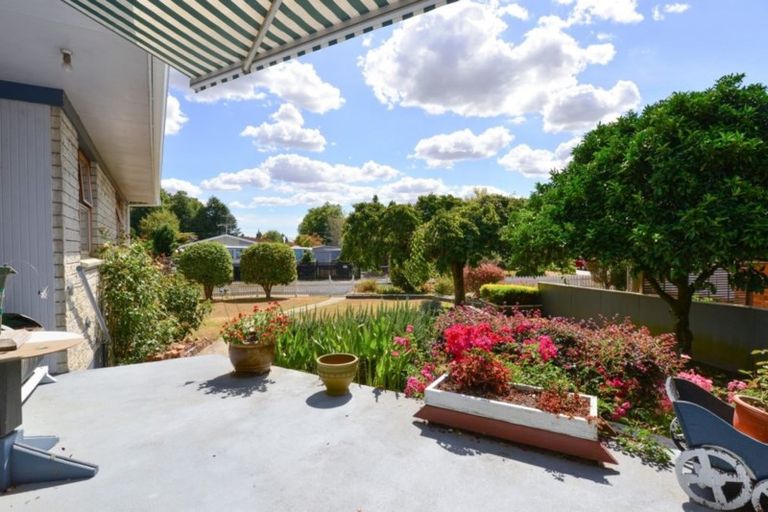 Photo of property in 2 Gordon Place, Leamington, Cambridge, 3432