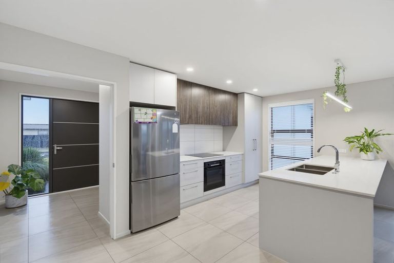 Photo of property in 15 Marcoola Drive, Rolleston, 7614