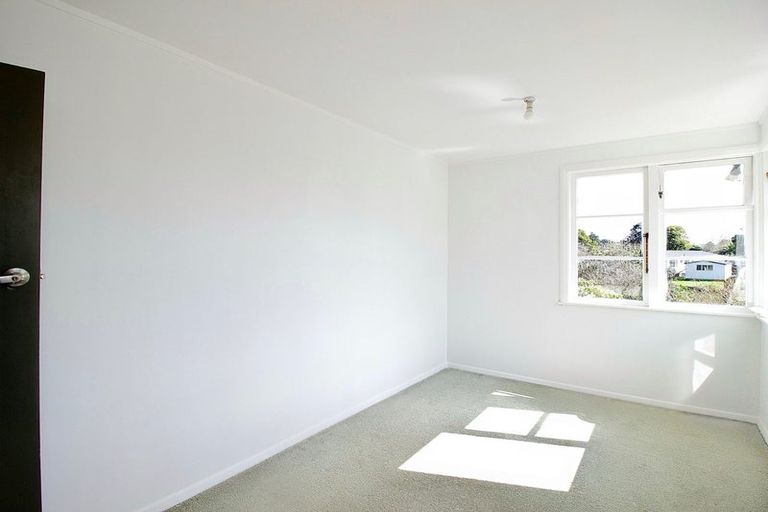 Photo of property in 6 Daphne Road, Papatoetoe, Auckland, 2025