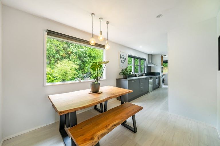 Photo of property in 20 Raroa Place, Pukerua Bay, 5026