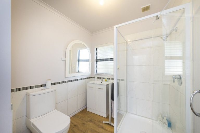 Photo of property in 31 Ruapehu Drive, Fitzherbert, Palmerston North, 4410