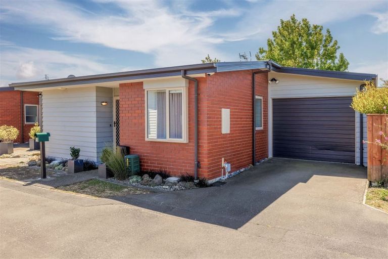 Photo of property in 4/25 Tilford Street, Woolston, Christchurch, 8062