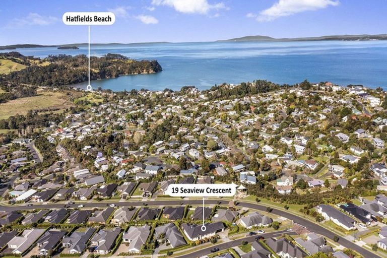 Photo of property in 19 Seaview Crescent, Hatfields Beach, Orewa, 0931