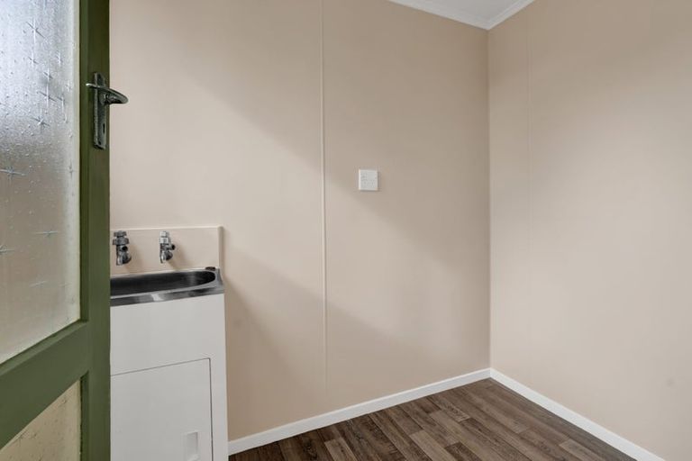 Photo of property in 12 Oleander Place, Bell Block, New Plymouth, 4312