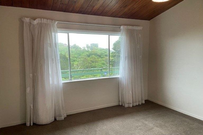 Photo of property in 3/37 Singers Road, Korokoro, Lower Hutt, 5012