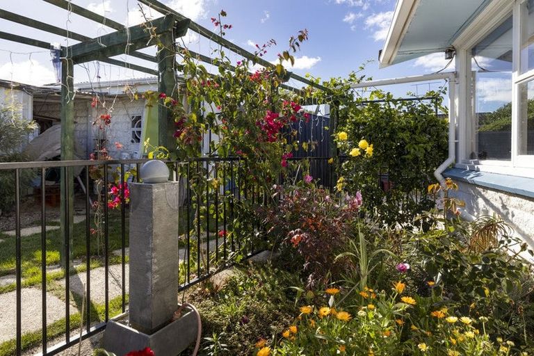 Photo of property in 135 Budge Street, Riversdale, Blenheim, 7201