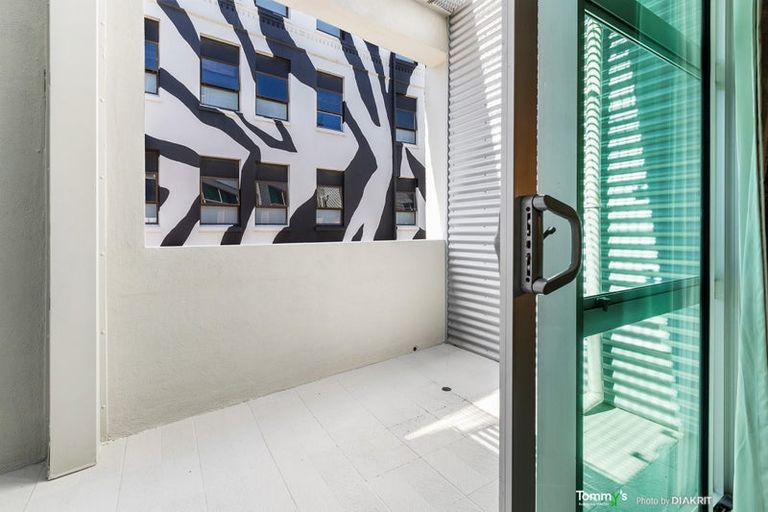 Photo of property in Hb Apartments, 2/3 Holland Street, Te Aro, Wellington, 6011
