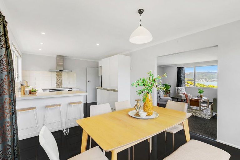 Photo of property in 3 Brora Crescent, Papakowhai, Porirua, 5024