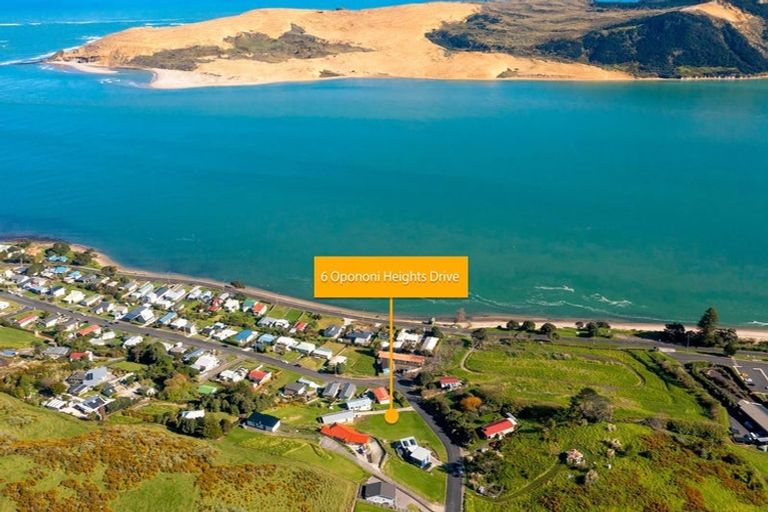 Photo of property in 6 Opononi Heights Drive, Opononi, Kaikohe, 0473