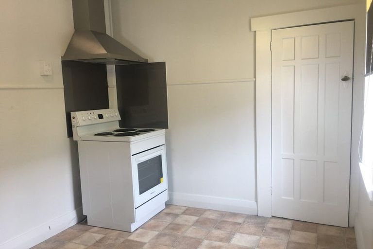 Photo of property in 15 Kitchener Street, Claudelands, Hamilton, 3214