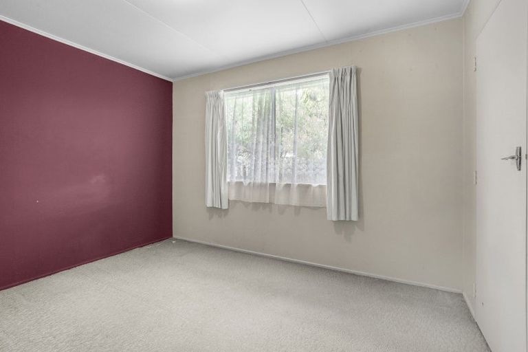 Photo of property in 76 Brandon Street, Featherston, 5710