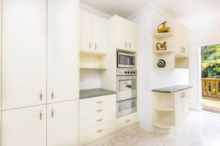 Photo of property in 16 Alleyne Court, Brown Owl, Upper Hutt, 5018