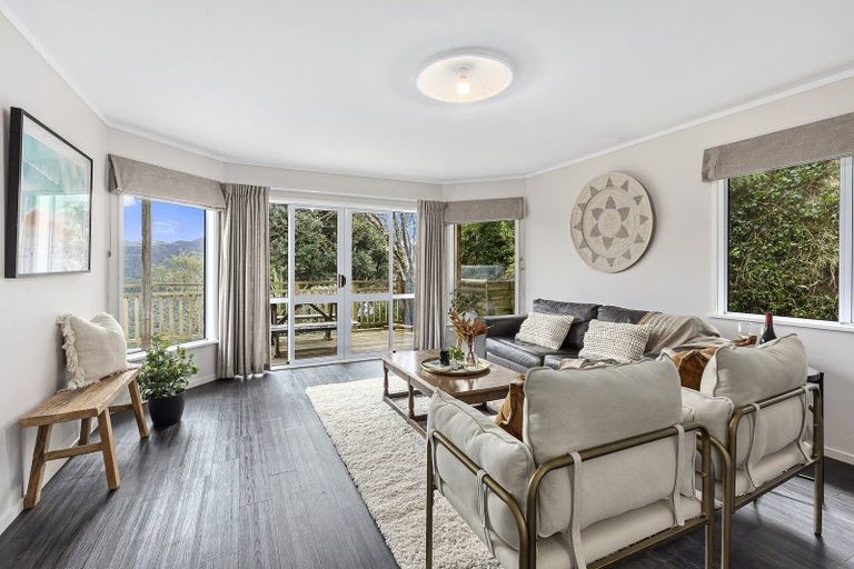 Photo of property in 23 Edgeware Road, Wilton, Wellington, 6012