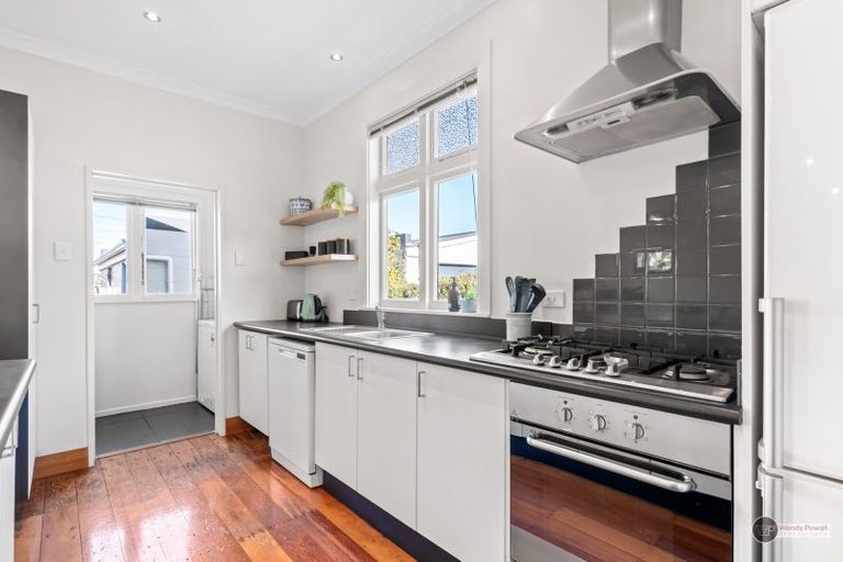 Photo of property in 16 Montague Street, Alicetown, Lower Hutt, 5010