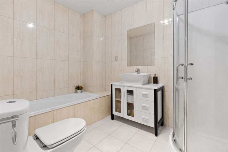 Photo of property in 176 Porchester Road, Takanini, 2112