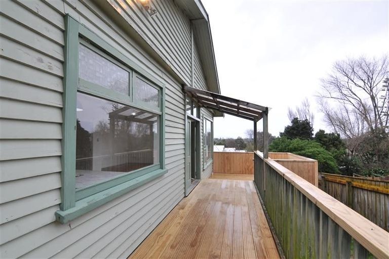 Photo of property in 50 Seddon Street, Waikanae, 5036
