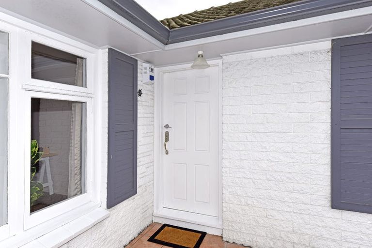 Photo of property in 30 Wayside Avenue, Burnside, Christchurch, 8053