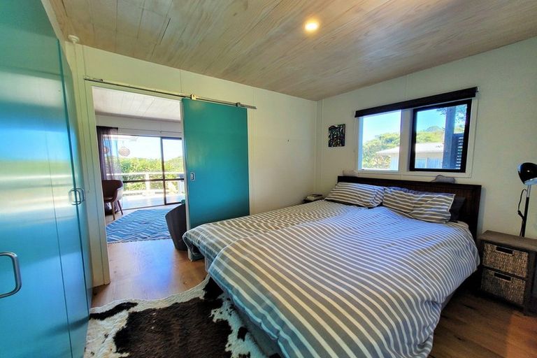 Photo of property in 6569 Pouto Road, Pouto, 0391