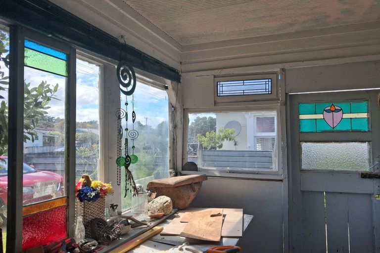 Photo of property in 115 Cornfoot Street, Castlecliff, Whanganui, 4501