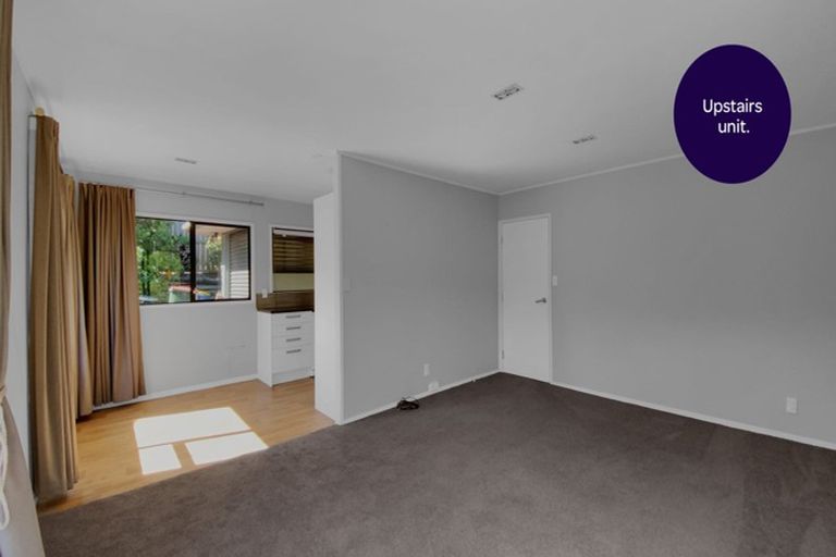 Photo of property in 126 Spinella Drive, Bayview, Auckland, 0629