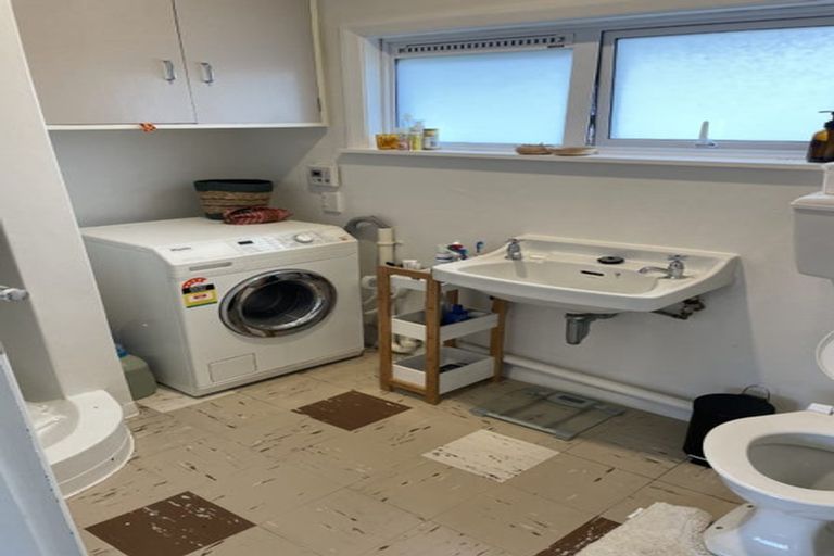 Photo of property in 44 Washington Avenue, Brooklyn, Wellington, 6021