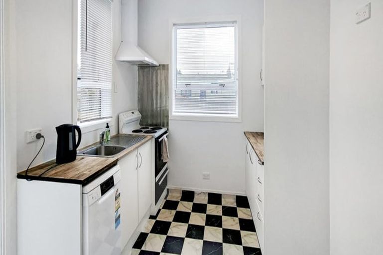 Photo of property in 47 Kirk Street, Otaki, 5512