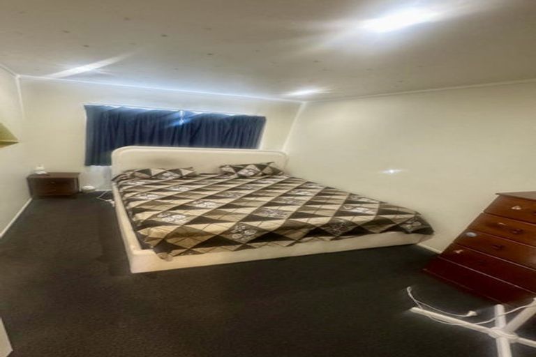 Photo of property in 113 Dominion Road, Papakura, 2110