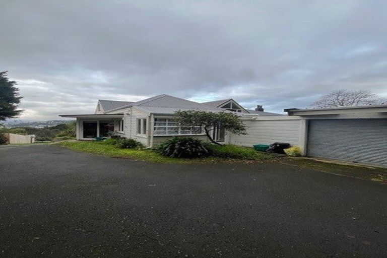 Photo of property in 43 Patanga Crescent, Thorndon, Wellington, 6011